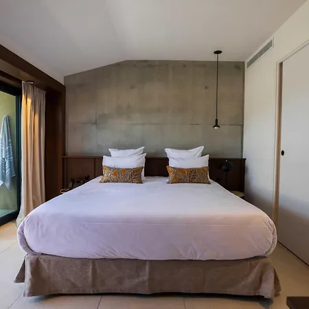 & Restaurant - Son De Mar פורטו-וישיו