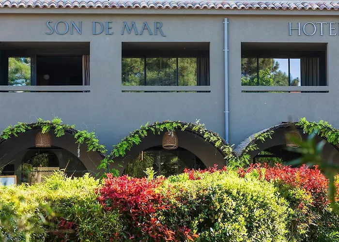 & Restaurant - Son De Mar