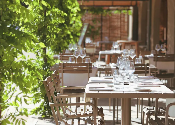 Hotel & Restaurant - Son De Mar