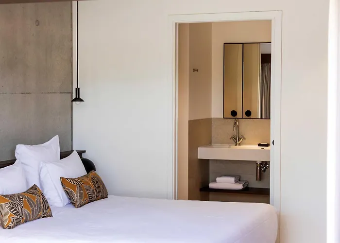 Hotel & Restaurant - Son De Mar 4*