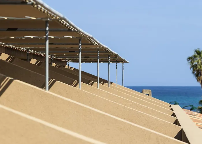 & Restaurant - Son De Mar Hotel